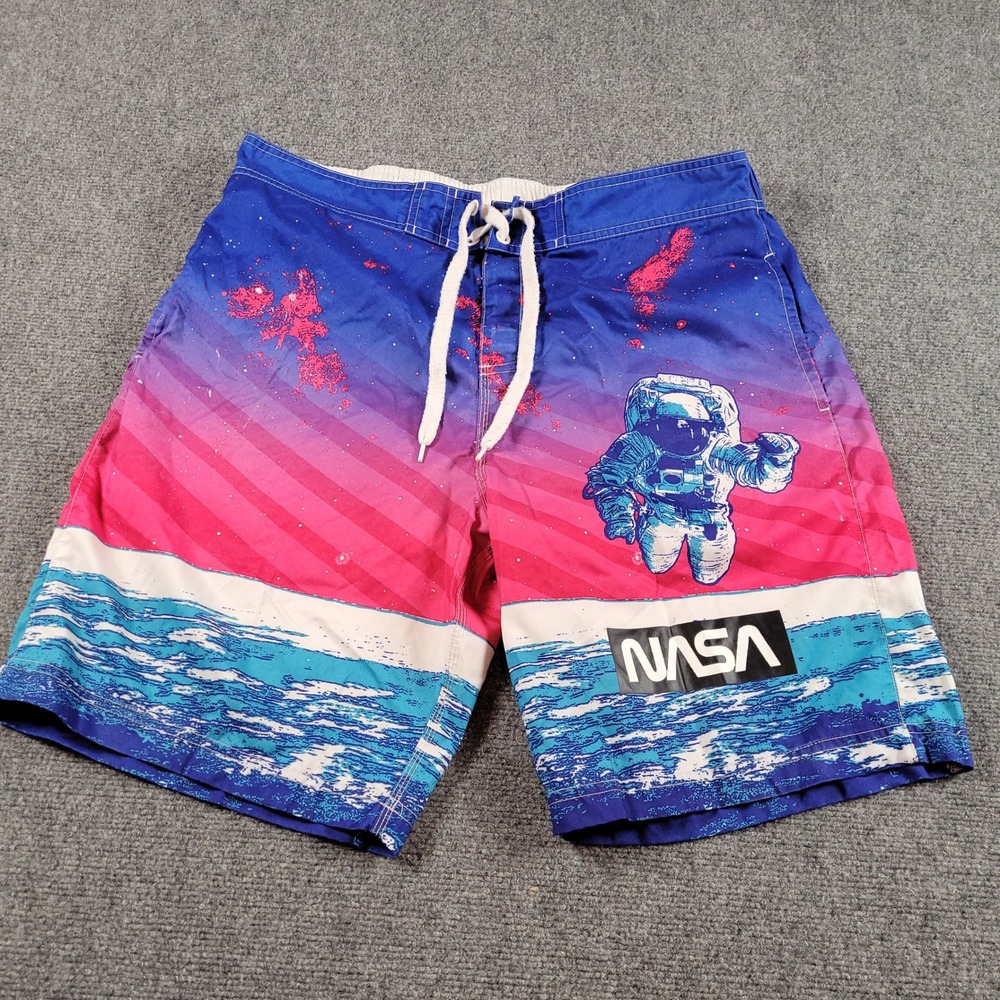 Buzz Aldrin NASA Swim Trunks Mens XL Multicolor Astronaut Vaporwave Board Shorts